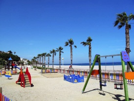 Spielplatz am Strand Spielplatz am Strand